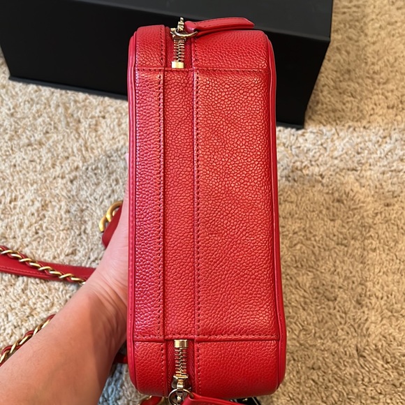 Chanel Vanity Case Bag Medium Size in rich red color - Picture 6 of 13